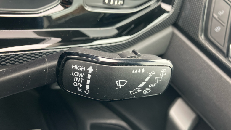 Volkswagen Polo 1.0 TSI Life 5dr Petrol Hatchback